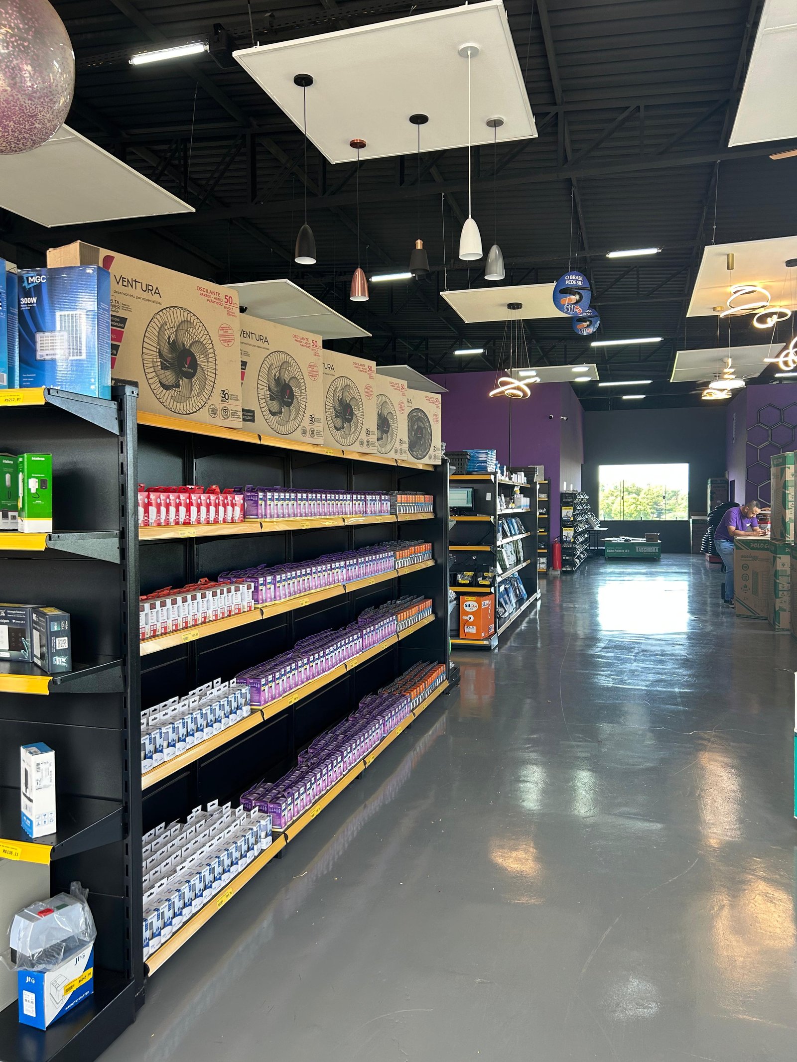 Foto das prateleiras